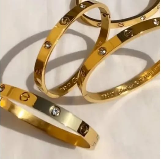 Iconic Love Bangle Bracelet