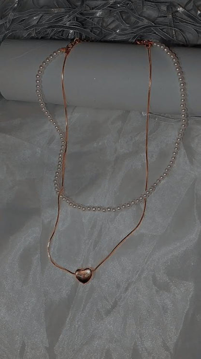 heart minimal metal pendant