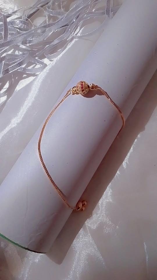 Gilded Pearl Bracelet