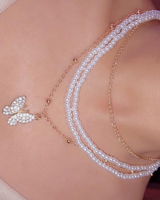 Elegant Butterfly Pearl Choker Necklace