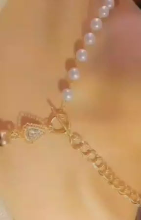 golden and silver curb necklace